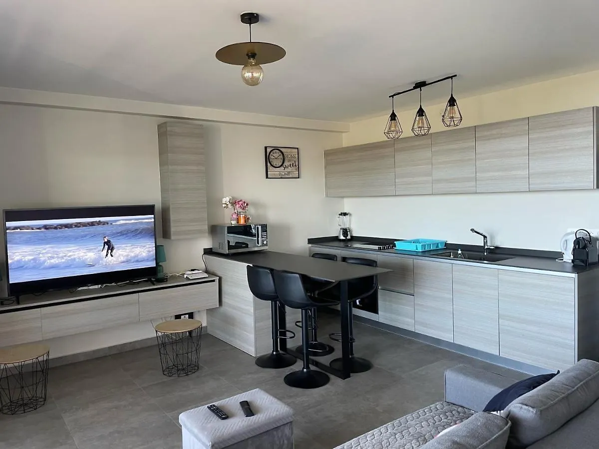 شقة Charmant F2 A Skynui, Piscine De 25M Et Vue Mer بابيت بولينيزيا الفرنسية